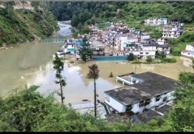 स्यानाचट्टी में आपदा का साया  : यमुना नदी में बनी झील,  मौके पहुंची NDRF