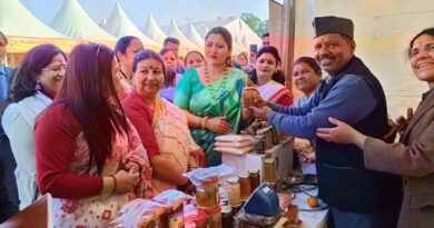 आरएसएस के शताब्दी वर्ष पर रामलीला मैदान में भव्य हिंदू सम्मेलन, राष्ट्र और समाज के प्रति समर्पण का संकल्प।