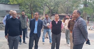 पूर्णागिरि धाम यात्रा को लेकर डीएम का पैदल रात्रि निरीक्षण, सुरक्षा से स्वच्छता तक दिए सख्त निर्देश।