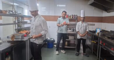 जनपद में खाद्य पदार्थों में किसी भी प्रकार से कोई मिलावट न हो, इसके लिए जिलाधिकारी मयूर दीक्षित ने खाद्य सुरक्षा विभाग को निरंतर छापेमारी की कार्यवाही के निर्देश दिए गए है