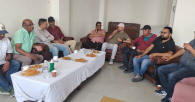 कैंची धाम जाम से रानीखेत पर्यटन प्रभावित, होटल व्यवसायियों में आक्रोश